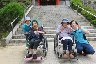 特別養護老人ホーム 福寿荘 お出掛け企画で外出してきました