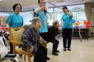特別養護老人ホーム 福寿荘 ミニ運動会を行いました