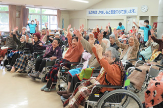 特別養護老人ホーム 福寿荘 忘年会を行いました